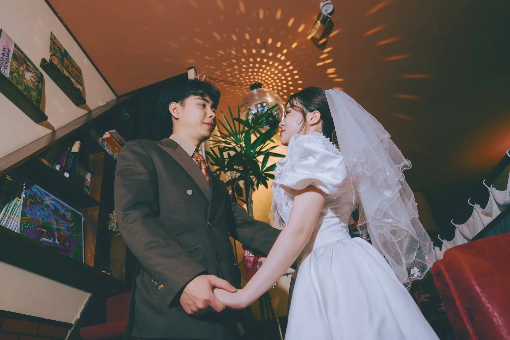 Người đang trong giai đoạn mất mát, tang chế