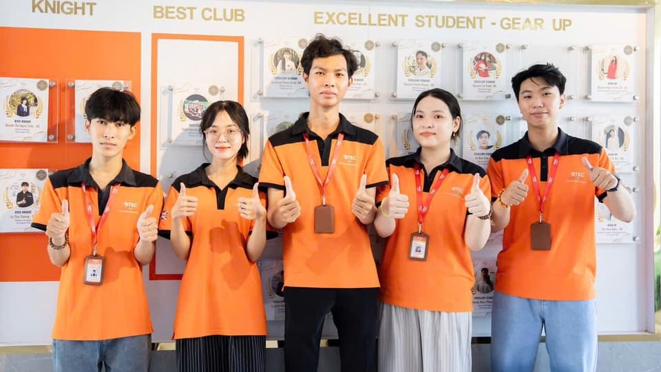 Vì sao giao tiếp trong công việc thường bị hiểu sai